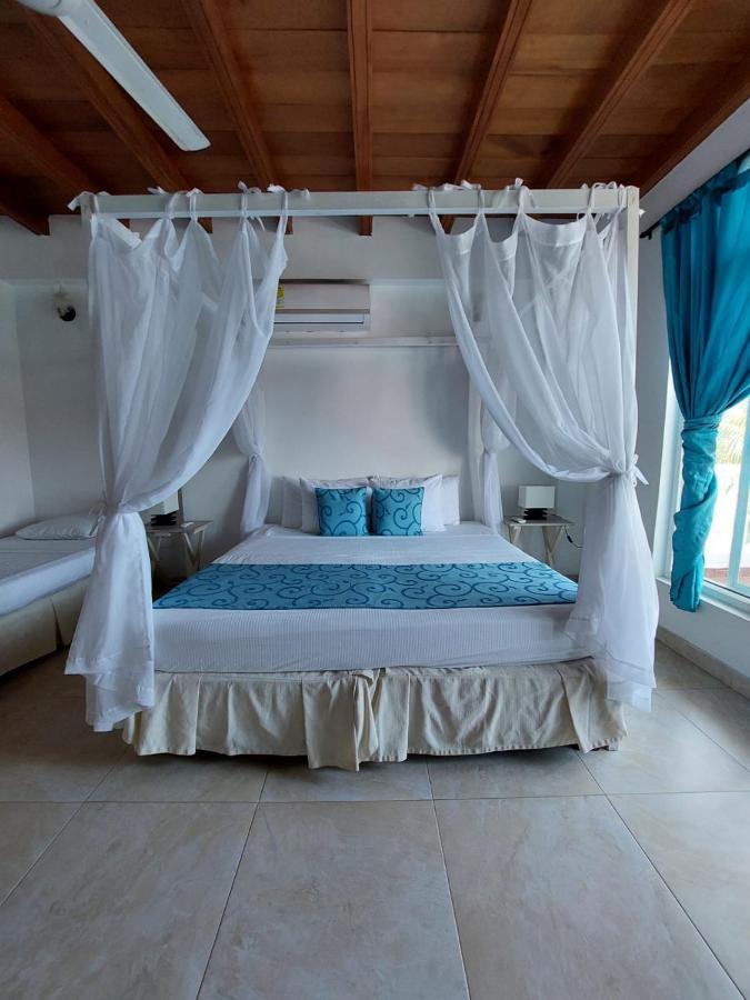 Hotel 3 Banderas Manzanillo Del Mar Cartagena Εξωτερικό φωτογραφία