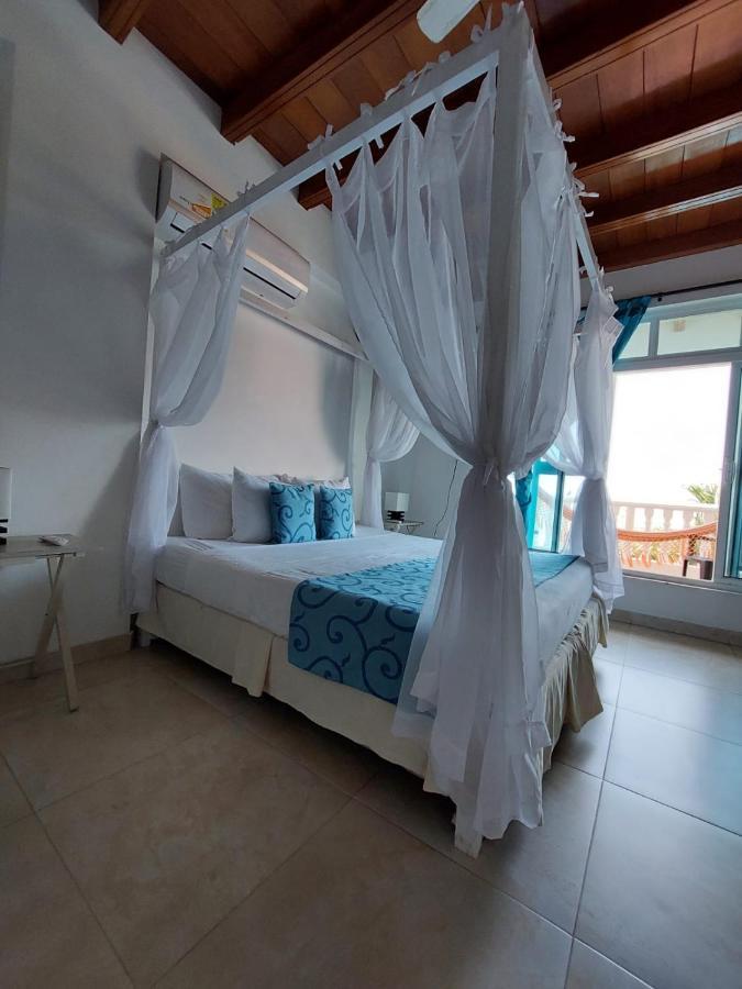 Hotel 3 Banderas Manzanillo Del Mar Cartagena Εξωτερικό φωτογραφία